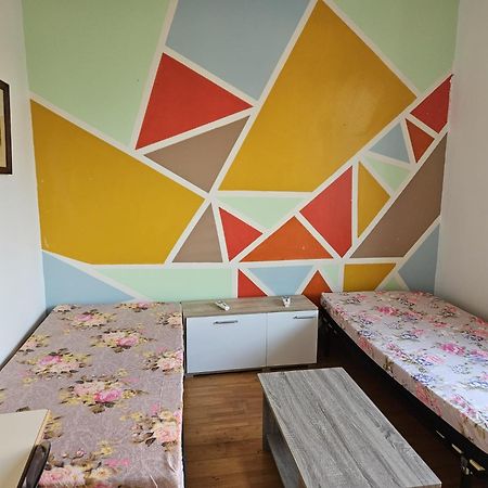 Maison D'Hote La Courneuve Esterno foto