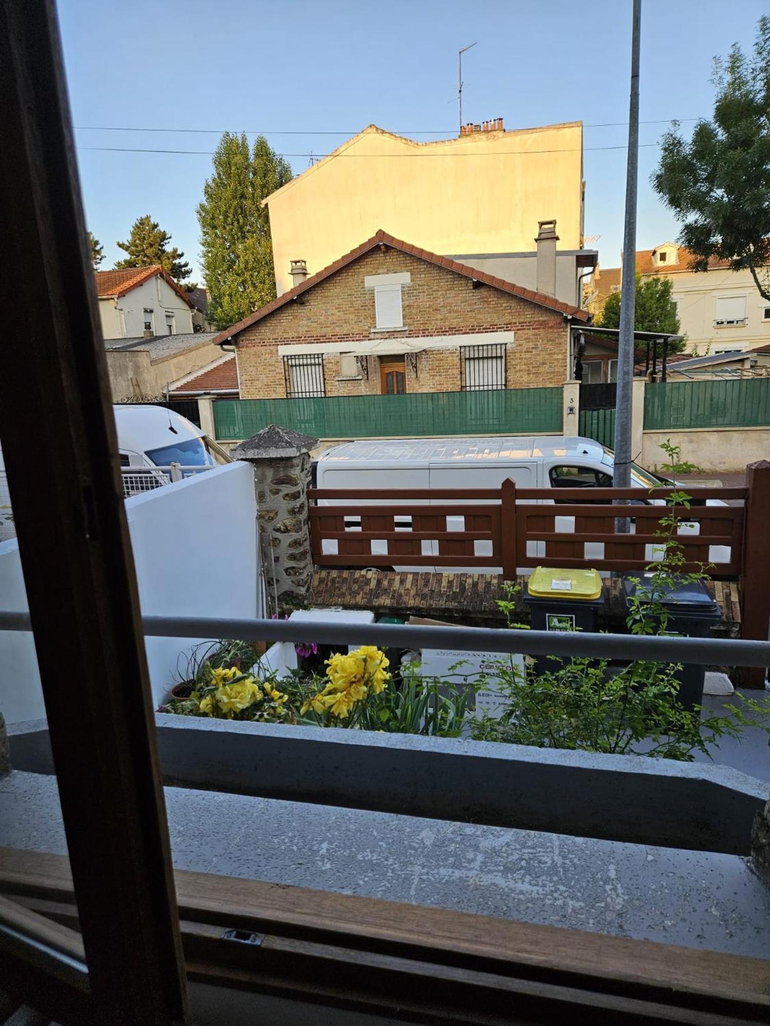Maison D'Hote La Courneuve Esterno foto